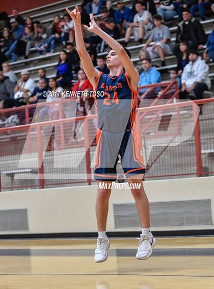 Thumbnail 1 in JV: Brandeis vs O'Connor (JV) photogallery.