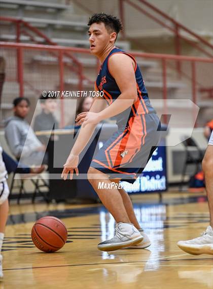 Thumbnail 3 in JV: Brandeis vs O'Connor (JV) photogallery.