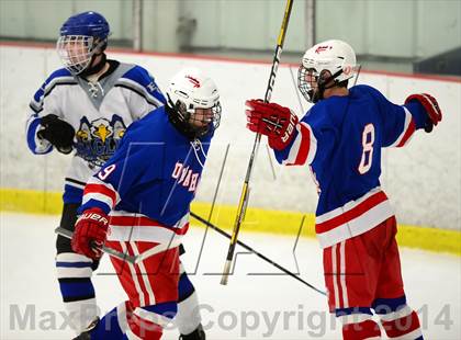 Thumbnail 3 in Glastonbury @ East Catholic photogallery.