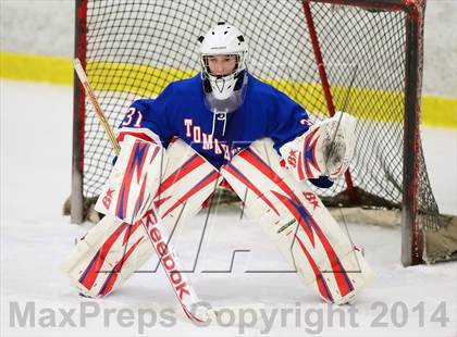 Thumbnail 3 in Glastonbury @ East Catholic photogallery.