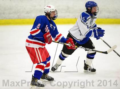 Thumbnail 3 in Glastonbury @ East Catholic photogallery.