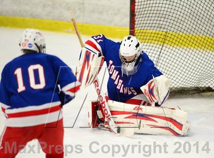 Thumbnail 2 in Glastonbury @ East Catholic photogallery.