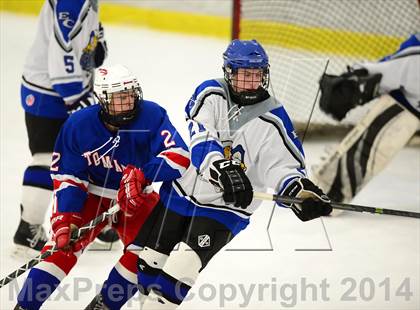 Thumbnail 3 in Glastonbury @ East Catholic photogallery.