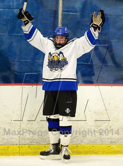 Thumbnail 3 in Glastonbury @ East Catholic photogallery.