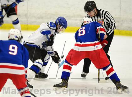 Thumbnail 3 in Glastonbury @ East Catholic photogallery.