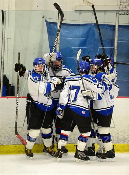 Thumbnail 3 in Glastonbury @ East Catholic photogallery.