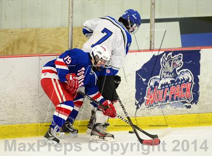 Thumbnail 2 in Glastonbury @ East Catholic photogallery.