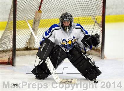 Thumbnail 3 in Glastonbury @ East Catholic photogallery.