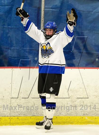 Thumbnail 2 in Glastonbury @ East Catholic photogallery.