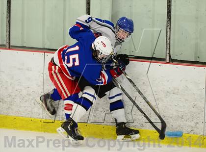 Thumbnail 3 in Glastonbury @ East Catholic photogallery.