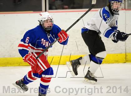 Thumbnail 3 in Glastonbury @ East Catholic photogallery.
