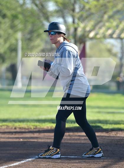 Thumbnail 3 in Las Plumas vs. Enterprise (Pleasant Valley Tournament) photogallery.