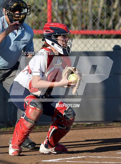 Thumbnail 2 in Las Plumas vs. Enterprise (Pleasant Valley Tournament) photogallery.