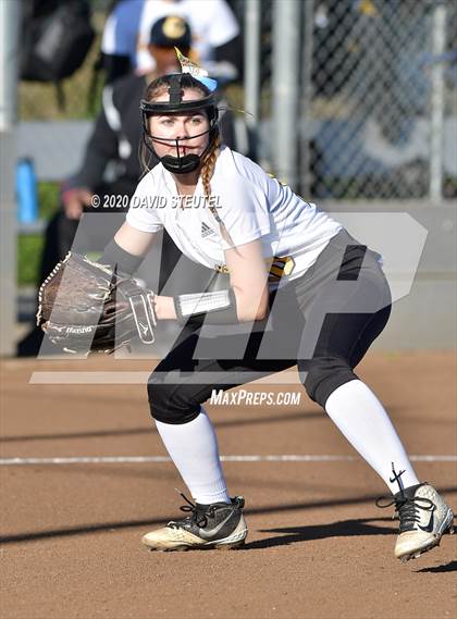 Thumbnail 2 in Las Plumas vs. Enterprise (Pleasant Valley Tournament) photogallery.