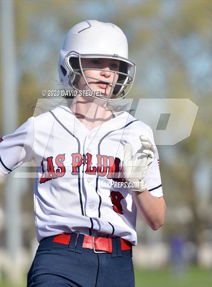 Thumbnail 1 in Las Plumas vs. Enterprise (Pleasant Valley Tournament) photogallery.