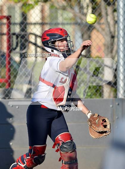 Thumbnail 1 in Las Plumas vs. Enterprise (Pleasant Valley Tournament) photogallery.