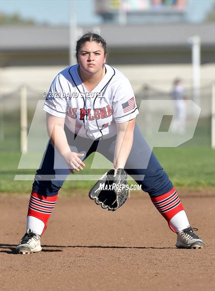 Thumbnail 1 in Las Plumas vs. Enterprise (Pleasant Valley Tournament) photogallery.