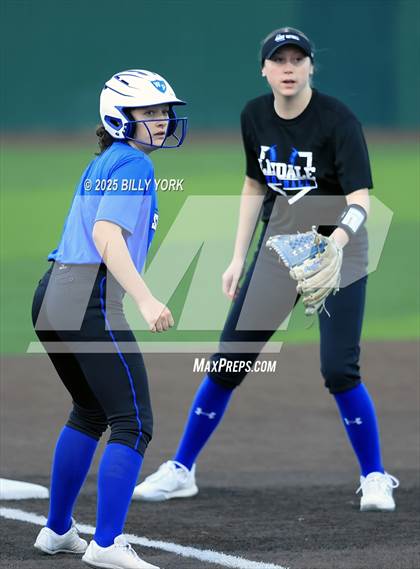 Thumbnail 1 in Wills Point vs Lindale photogallery.