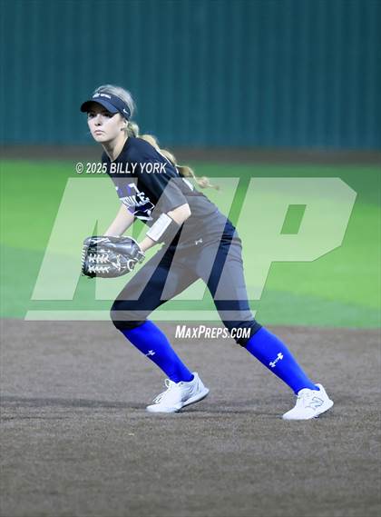 Thumbnail 1 in Wills Point vs Lindale photogallery.
