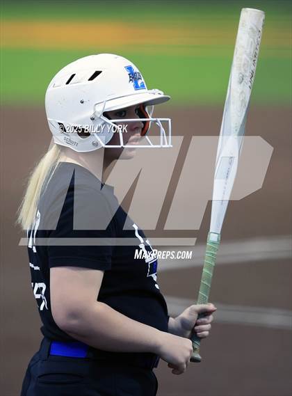 Thumbnail 1 in Wills Point vs Lindale photogallery.