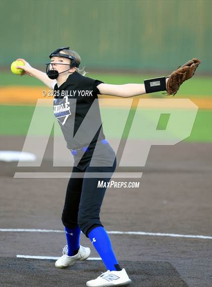 Thumbnail 2 in Wills Point vs Lindale photogallery.