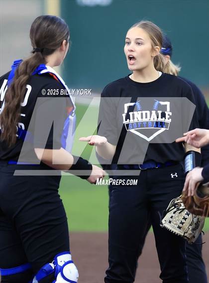 Thumbnail 3 in Wills Point vs Lindale photogallery.