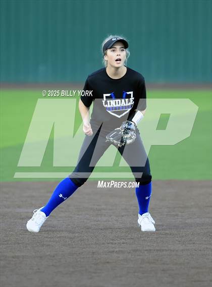 Thumbnail 1 in Wills Point vs Lindale photogallery.