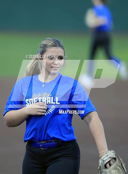 Thumbnail 3 in Wills Point vs Lindale photogallery.