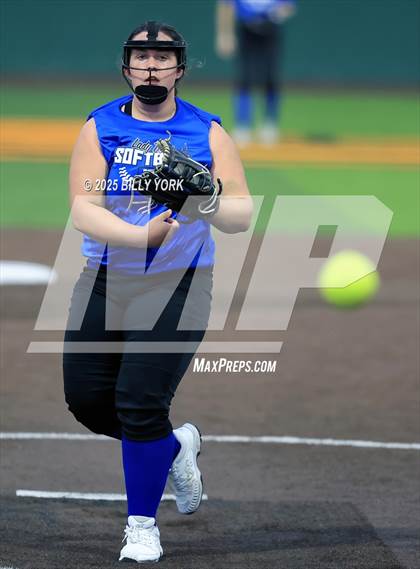 Thumbnail 3 in Wills Point vs Lindale photogallery.