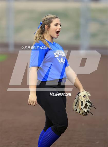 Thumbnail 3 in Wills Point vs Lindale photogallery.