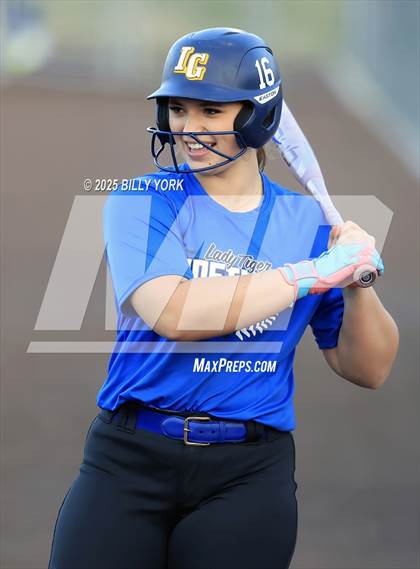 Thumbnail 3 in Wills Point vs Lindale photogallery.