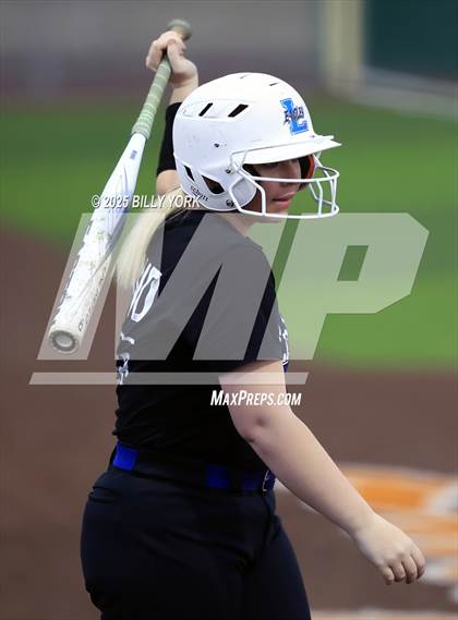 Thumbnail 2 in Wills Point vs Lindale photogallery.