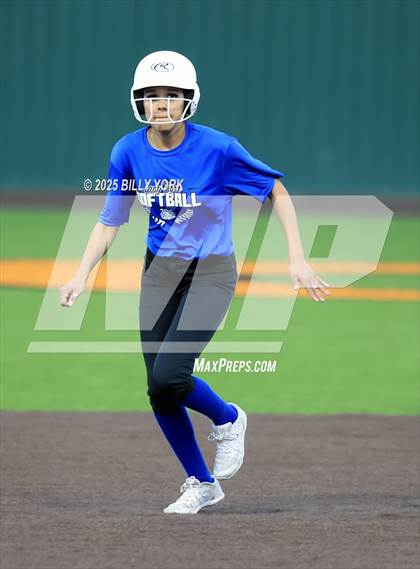 Thumbnail 2 in Wills Point vs Lindale photogallery.