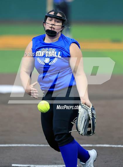 Thumbnail 1 in Wills Point vs Lindale photogallery.