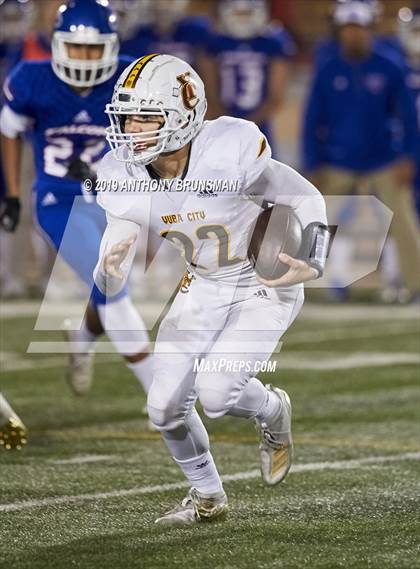 Thumbnail 3 in Yuba City @ Christian Brothers (CIF SJS D3 Playoffs) photogallery.