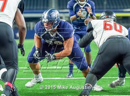 Thumbnail 3 in Lancaster vs. Lone Star (UIL 5A D2 Quarterfinal) photogallery.