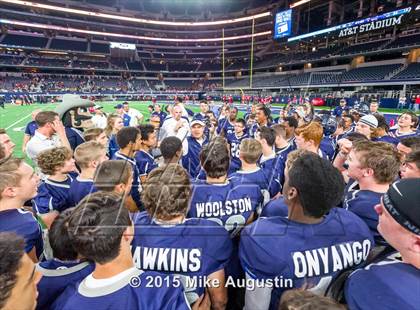 Thumbnail 1 in Lancaster vs. Lone Star (UIL 5A D2 Quarterfinal) photogallery.