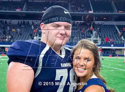 Thumbnail 3 in Lancaster vs. Lone Star (UIL 5A D2 Quarterfinal) photogallery.