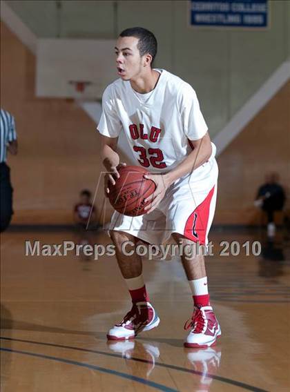 Thumbnail 1 in Oakland vs. Lutheran (California Classic) photogallery.