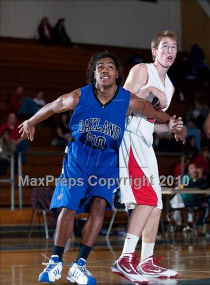 Thumbnail 2 in Oakland vs. Lutheran (California Classic) photogallery.