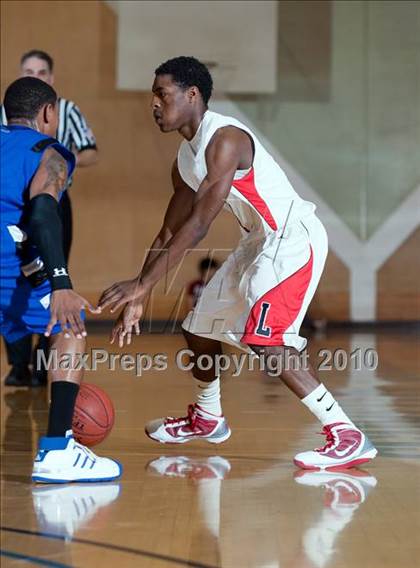 Thumbnail 2 in Oakland vs. Lutheran (California Classic) photogallery.