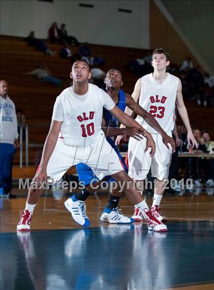 Thumbnail 2 in Oakland vs. Lutheran (California Classic) photogallery.