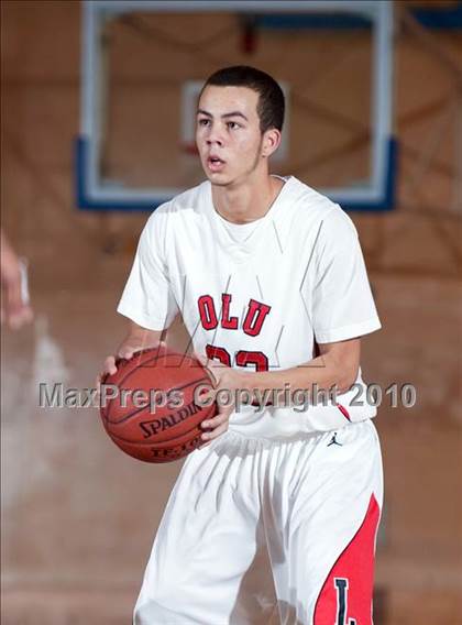 Thumbnail 1 in Oakland vs. Lutheran (California Classic) photogallery.