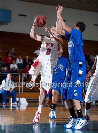 Thumbnail 2 in Oakland vs. Lutheran (California Classic) photogallery.