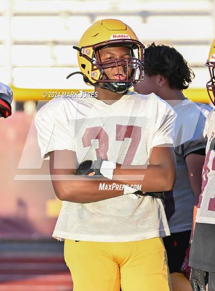 Thumbnail 1 in Red Mountain vs. Mountain Pointe (Scrimmage at Mountain Pointe) photogallery.