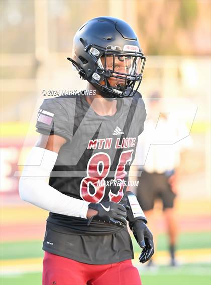 Thumbnail 1 in Red Mountain vs. Mountain Pointe (Scrimmage at Mountain Pointe) photogallery.