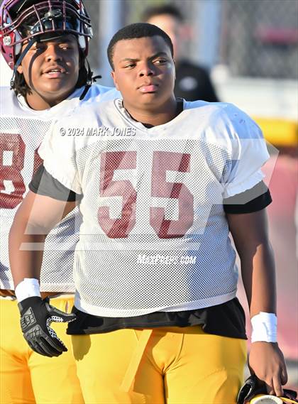 Thumbnail 3 in Red Mountain vs. Mountain Pointe (Scrimmage at Mountain Pointe) photogallery.