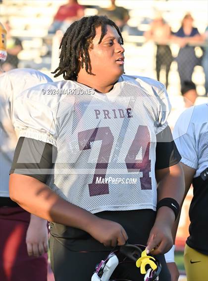 Thumbnail 1 in Red Mountain vs. Mountain Pointe (Scrimmage at Mountain Pointe) photogallery.