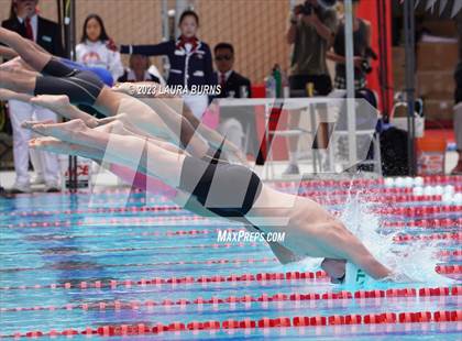 Thumbnail 3 in CIF CCS Finals photogallery.