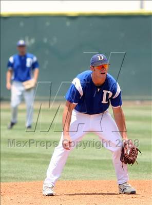 Thumbnail 1 in Cooper vs. Decatur (Texas 3A Regional Semifinal) photogallery.